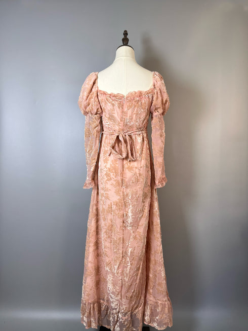 Blush Pink Regency Era Dress with Puff Sleeves and Floral Embroidery - Blush Pink Regency Era Dress Plus Size